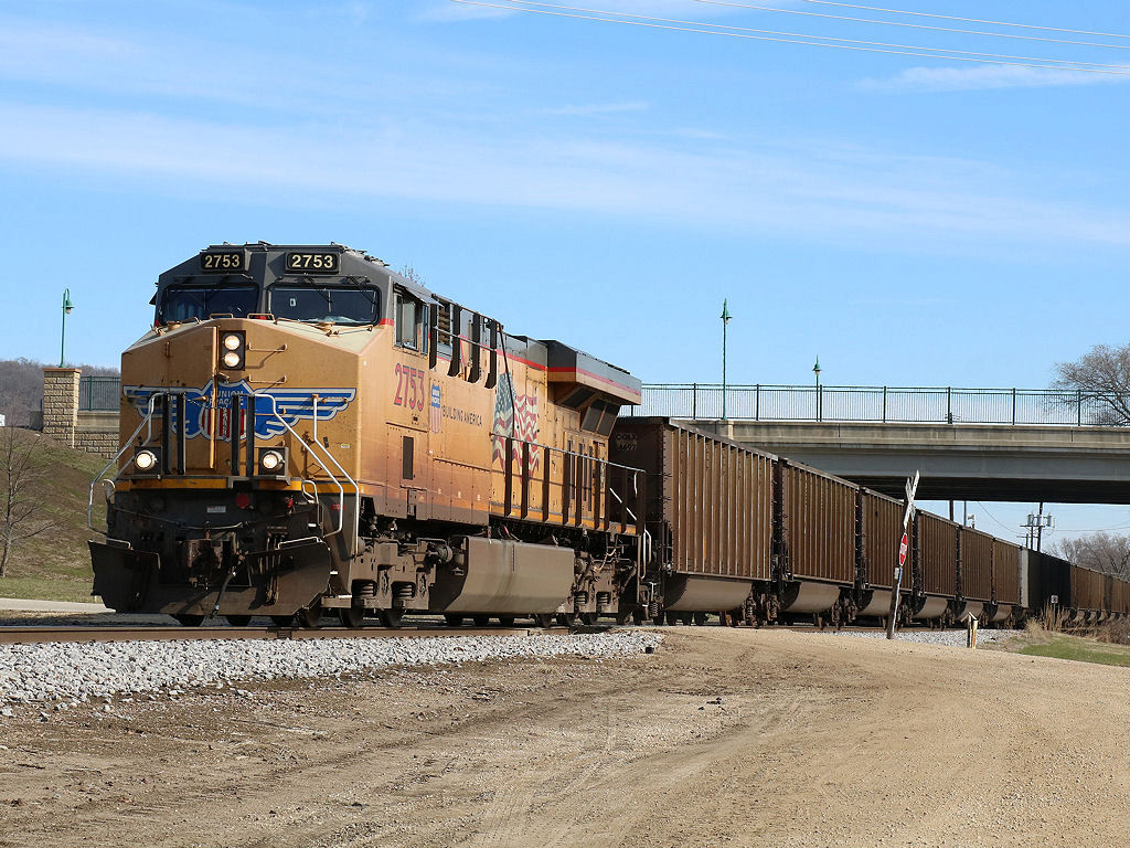 UP 2753